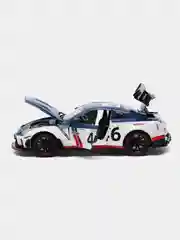 Белый металлическая машинка 1:24 NISSAN SKYLINE GT-R R35 A3348