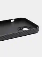Угольный чехол Kaws для iPhone 13 Pro Max