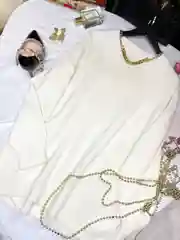 Белый свитер женский