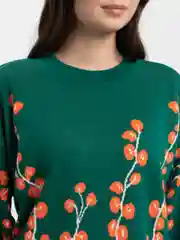 Зеленый костюм: туника и брюки