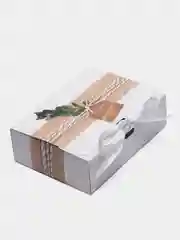 Белый подарочная складная коробка на Новый год "Радости! С любовью! Только для тебя!"