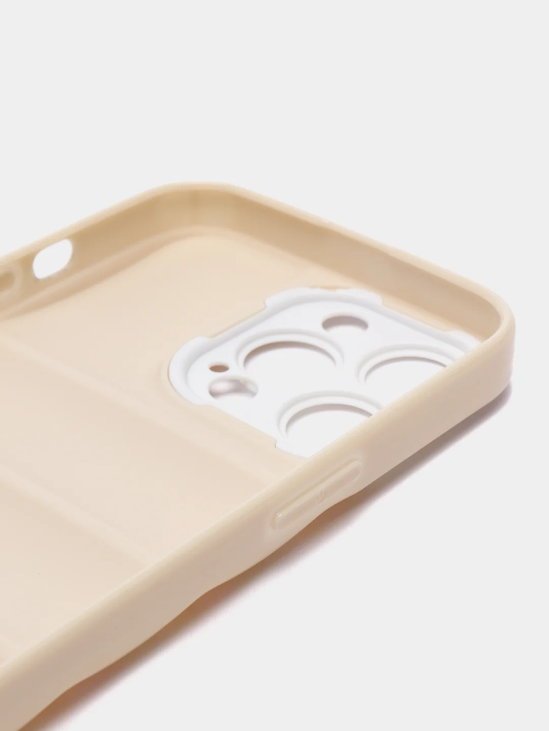 Белый чехол пуховик для iPhone 11 / 12 ProMax / 13 Pro Max на айфон про макс