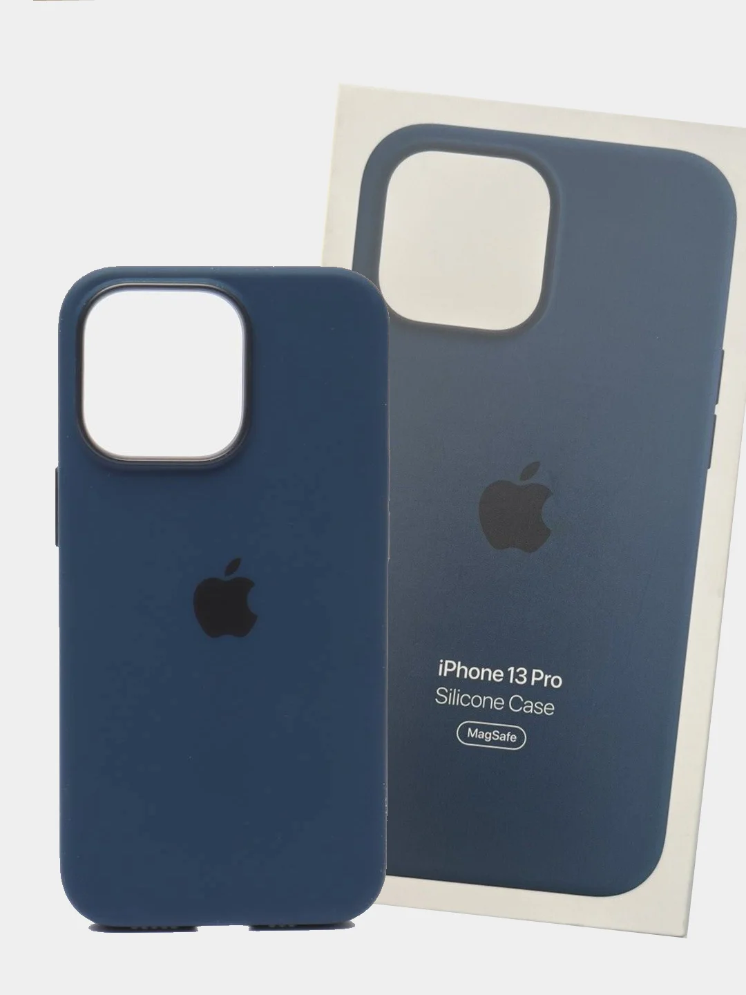 Желтый чехол для Apple iPhone 13 Pro, Silicone Case MagSafe