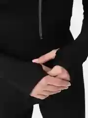 Черный спортивный костюм