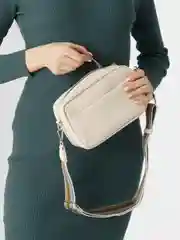 Бежевый женская маленькая сумка через плечо, 3 цвета