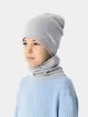 Пудровый комплект: шапка и снуд