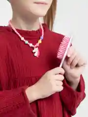 Коралловый набор детский: украшение на шею, расческа