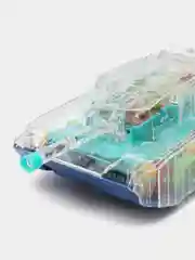 Игрушка прозрачная в виде танка, с шестеренками, со светом и звуком
