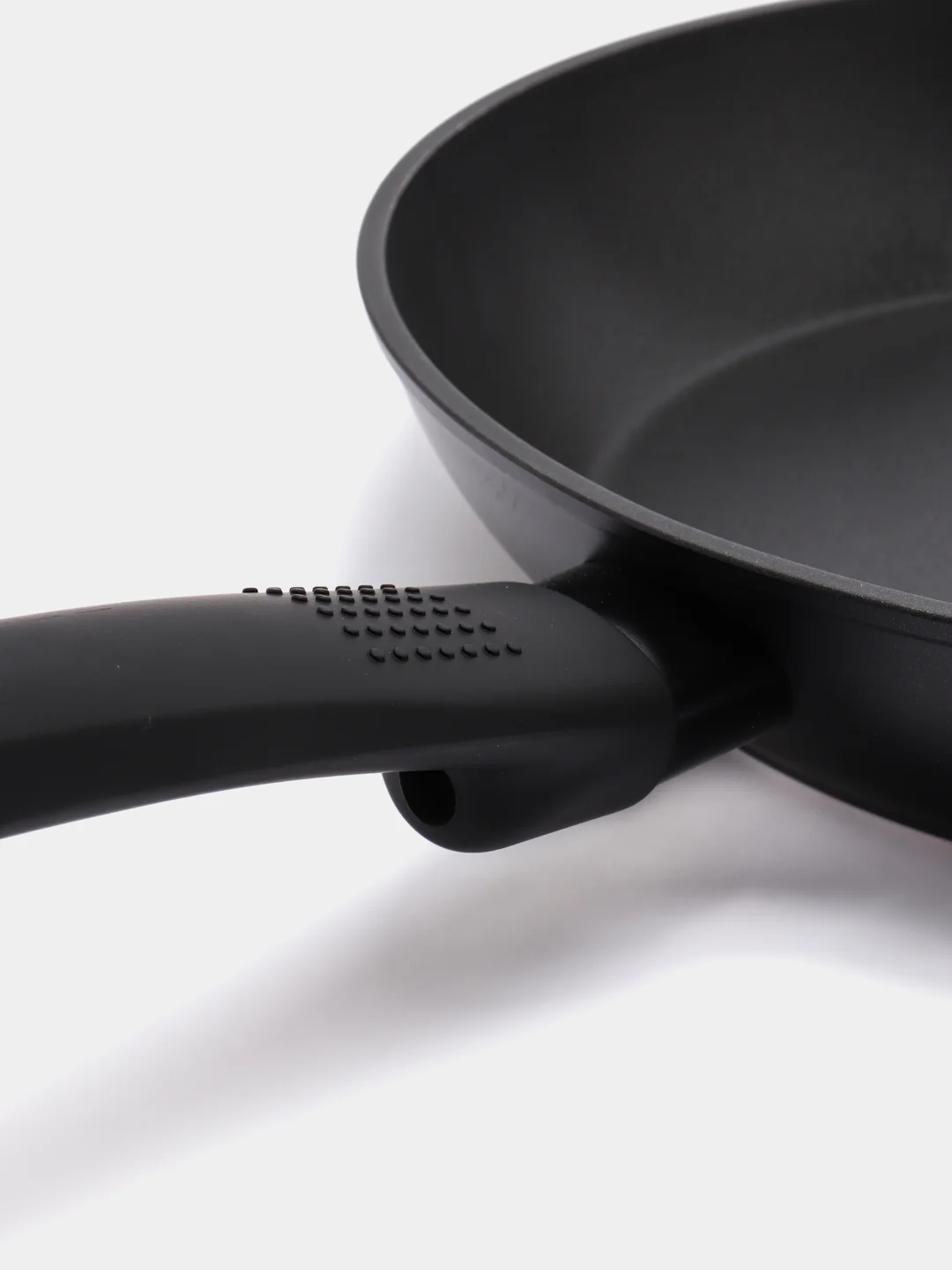 Сковорода литая Ivlev Chef Element, антипригарное покрытие, индукция, диаметр 28 см