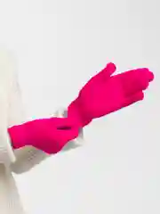Розовый перчатки вязаные