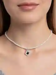 Серебряный стильный чокер из жемчуга, с подвеской