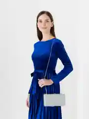 Серебряный женский клатч вечерний, на цепочке