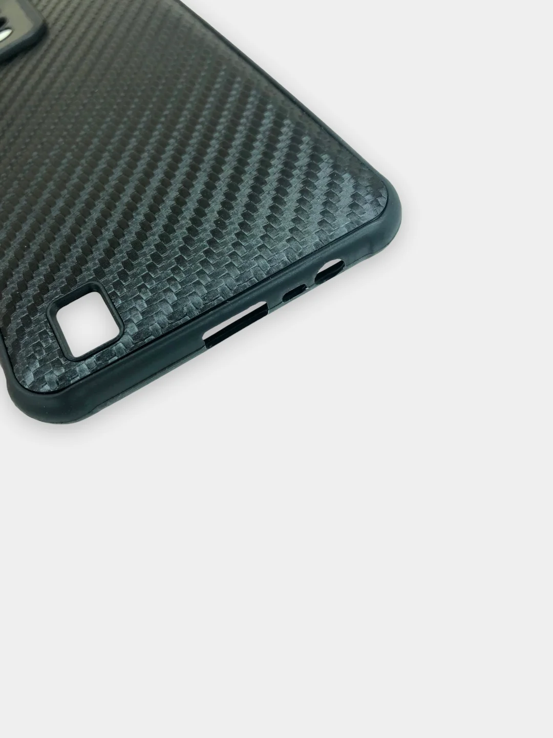 Черный чехол Realme C31 (Реалми С31) силиконовый под карбон