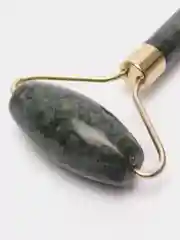 Массажер для лица и шеи декольте "Gua sha - Яшма", в пакете