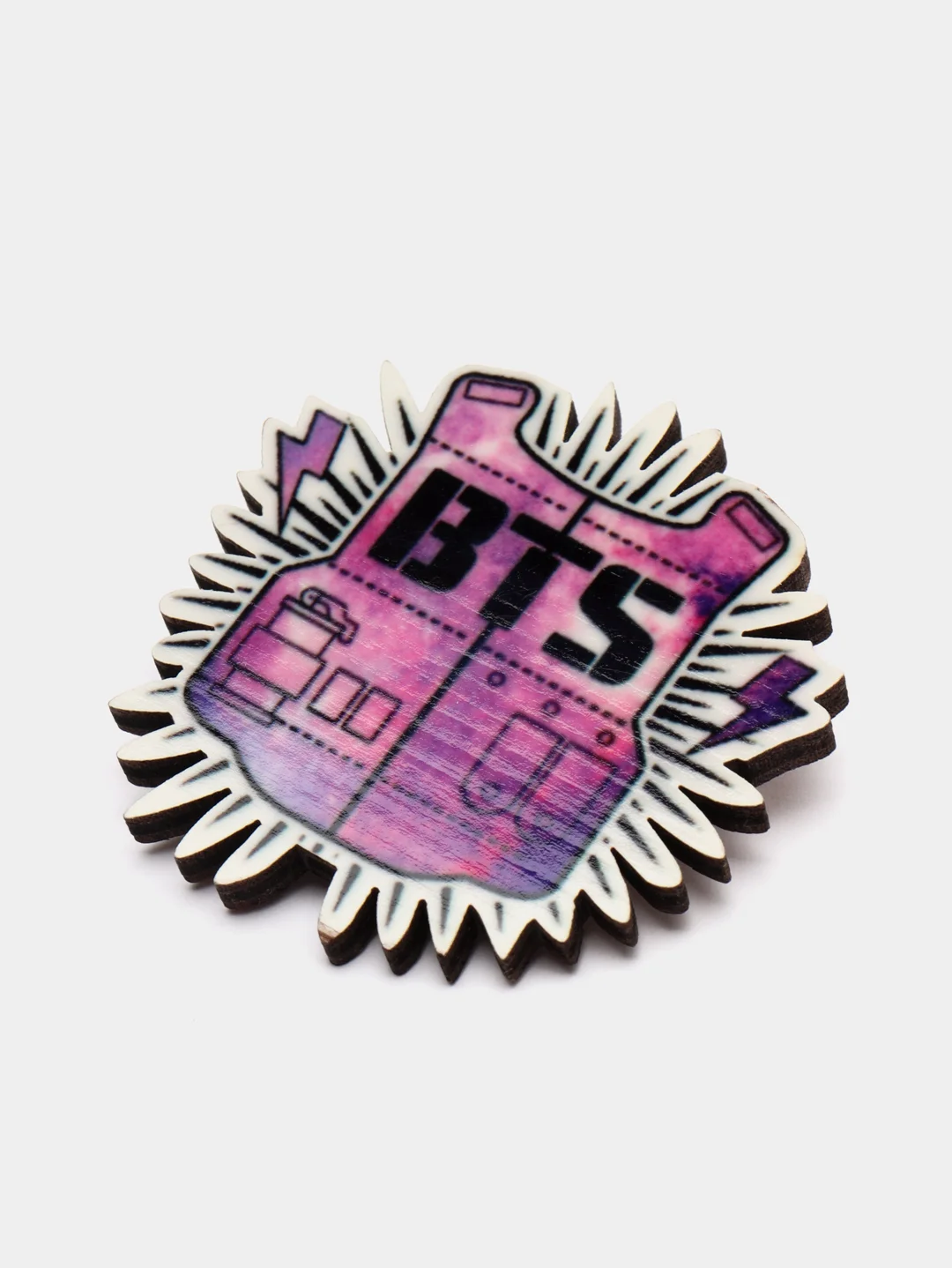 Значок на одежду "BTS бронежилет", пин на булавке деревянный