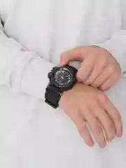 Черный мультифункциональные тактические часы