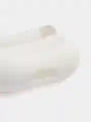 Белый чехол AirPods 3