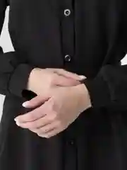 Черный платье женское, черное, с воланами