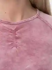 Конфетный женский костюм для фитнеса и йоги. Комплект женский для йоги и фитнеса