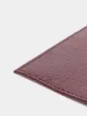 Бордовый обложка для документов