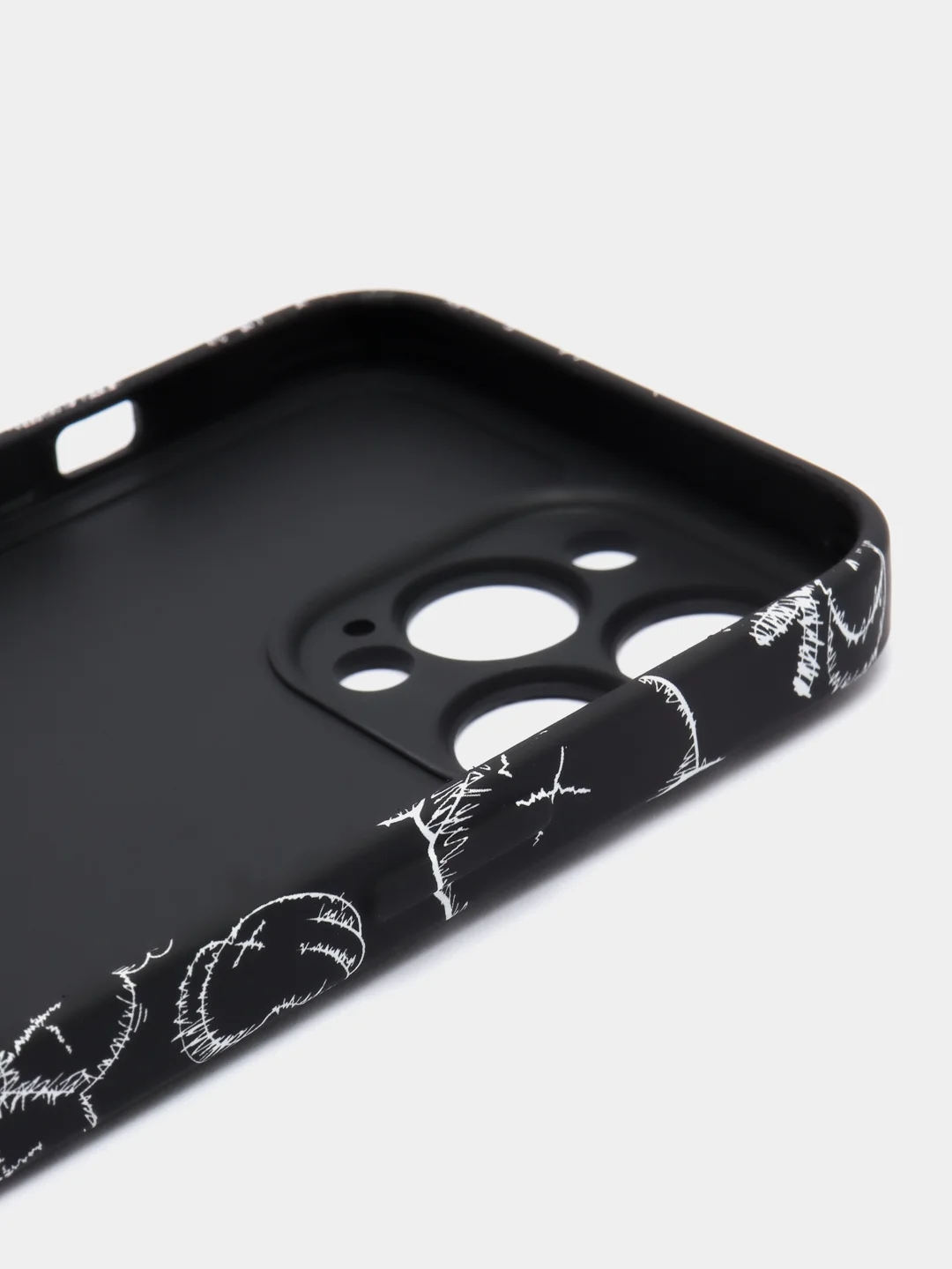 Черный чехол Kaws для iPhone 13 Pro