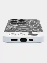 Черный чехол Kaws для iPhone 13 Pro