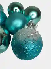 Лазурный елочные игрушки