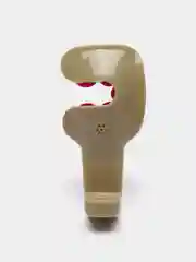 Бежевый крючок в машину