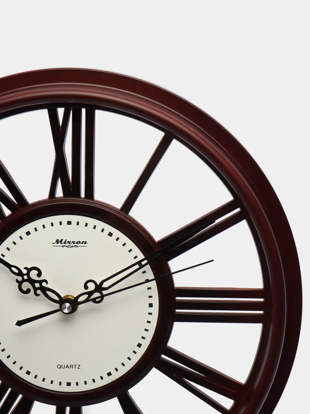 Коричневый часы настенные Mirron S66