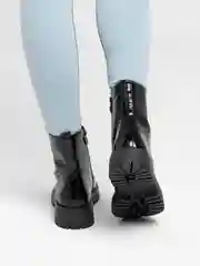 Черный ботинки женские, высокие