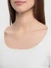 Белый джемпер женский в рубчик
