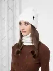Белый комплект женский: шапка и снуд