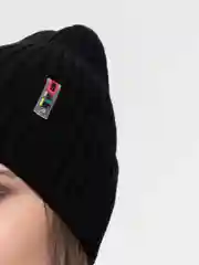 Черный шапка женская