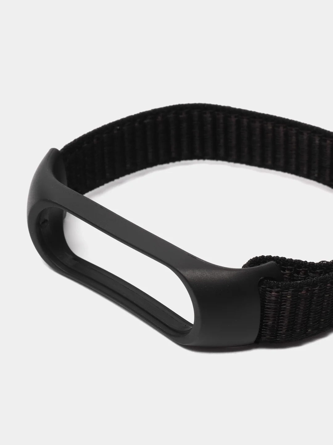 Черный ремешок нейлоновый для фитнес браслетов Xiaomi Mi Band 4/5/6