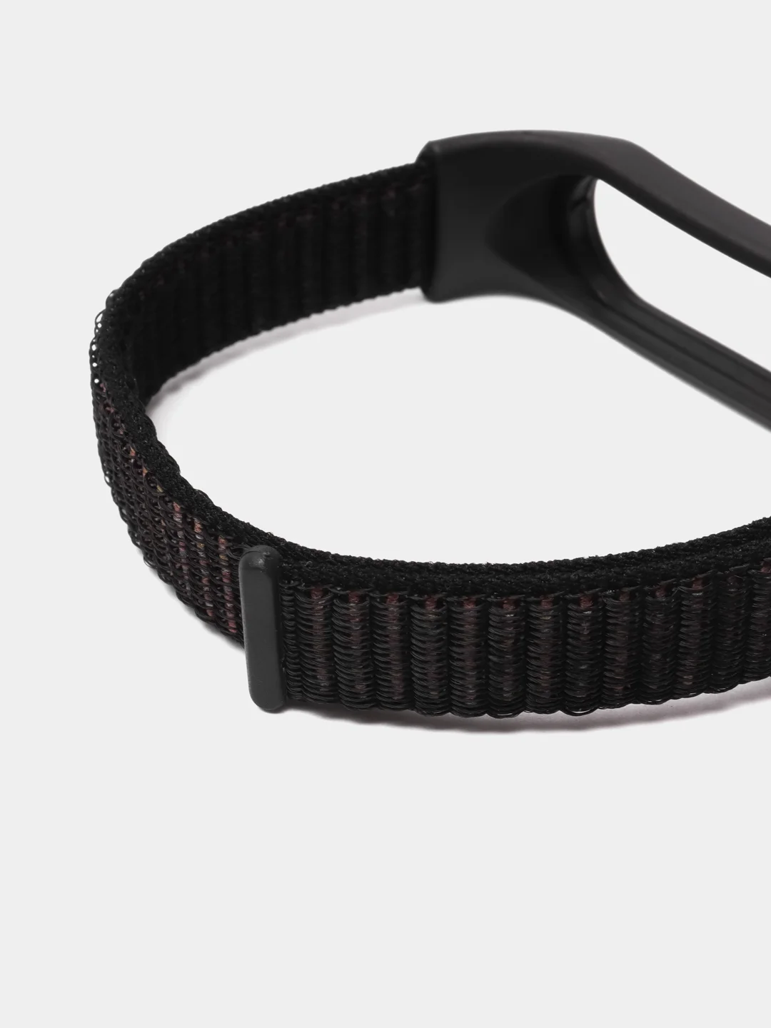 Черный ремешок нейлоновый для фитнес браслетов Xiaomi Mi Band 4/5/6