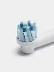 Вишнёвый насадки для электрической зубной щетки Oral B Braun c отбеливающими щетинками орал би