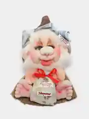 Бордовый домовенок Кузя, на стену