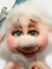 Бронзовый домовенок Кузя, на стену