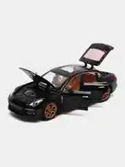 Черный металлическая машинка 1:24 Porsche 1900-13