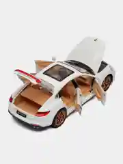 Белый металлическая машинка 1:24 Porsche 1900-13