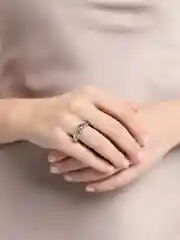Кольцо "Косичка", цвет серебро, безразмерное, от 18 размера