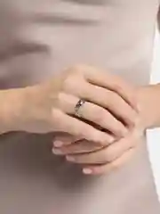 Серый металлик кольцо женское, безразмерное, регулируемое