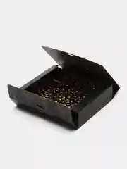 Угольный коробка подарочная новогодняя с ленточкой. 20*18*5 см