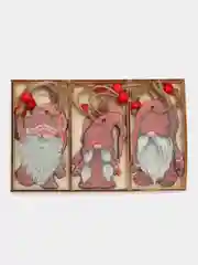 Набор новогодних елочных игрушек из дерева