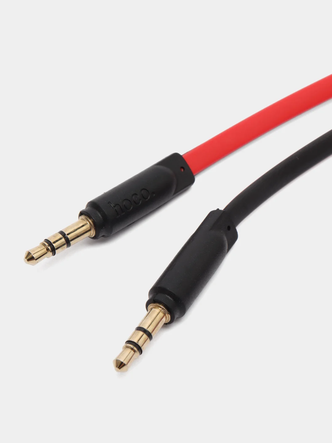 Красный аудиокабель Hoco UPA16 AUX 3.5 mm, 2 м
