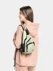 Зеленый сумка спортивная через плечо, рюкзак на одно плечо