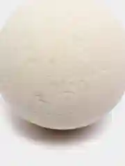 Белый бомбочка для ванны