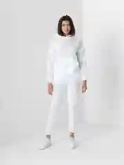 Белый спортивный женский костюм, на флисе