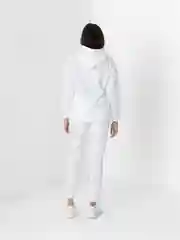 Белый спортивный женский костюм, на флисе