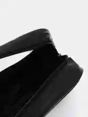 Черный косметичка